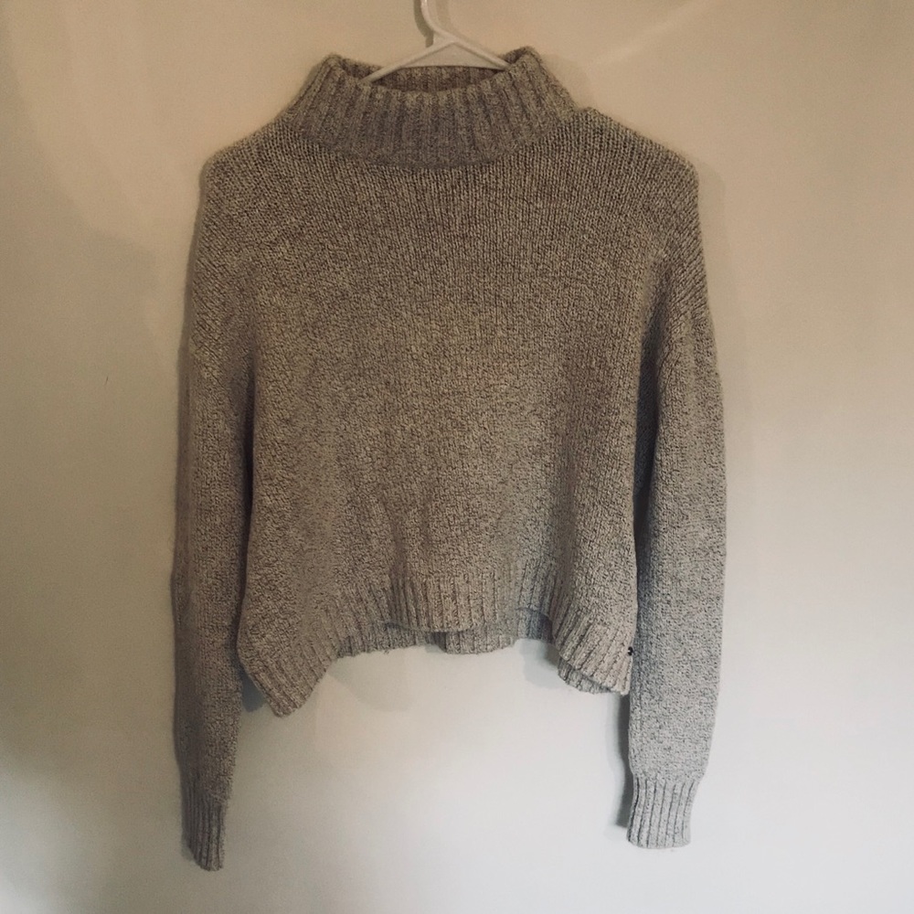 American eagle sweater